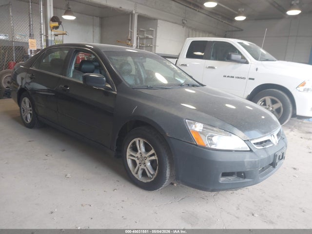 Salvage Honda Accord Image