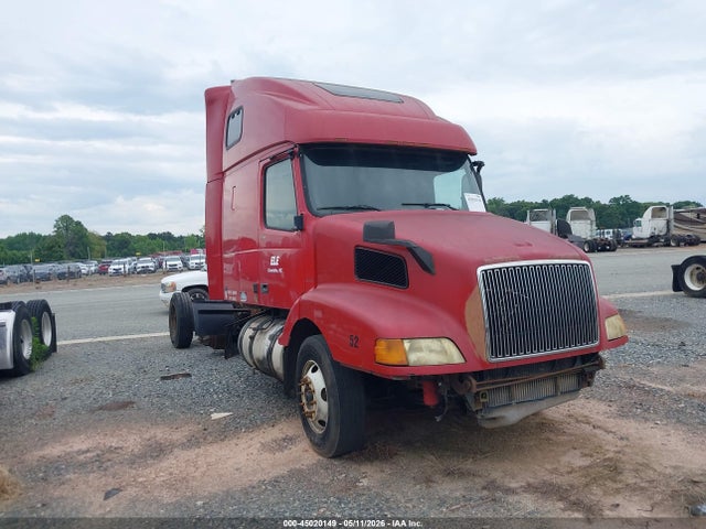 Salvage Volvo Vn Image