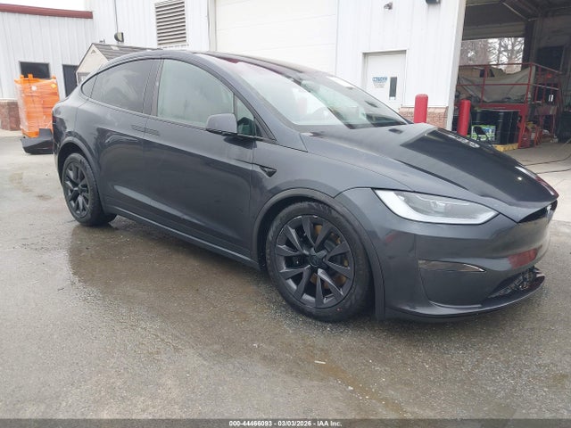 Salvage Tesla Model X Image