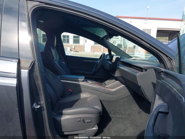 Tesla Model X Long Range