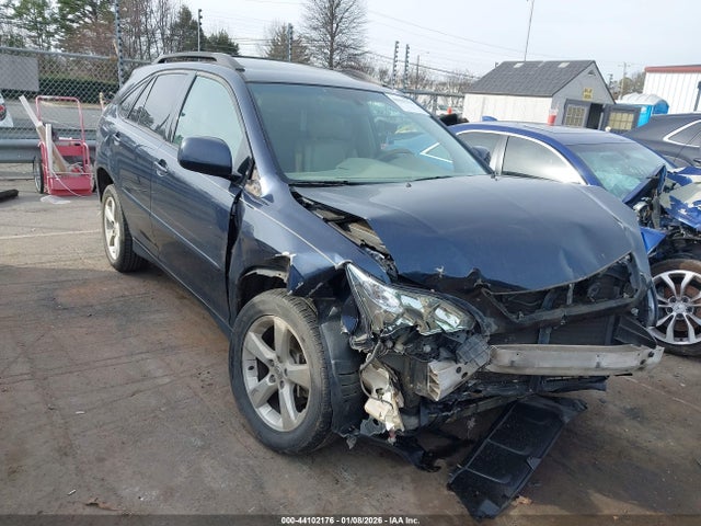 Salvage Lexus RX Image