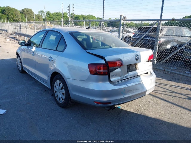 Volkswagen Jetta 1.4t S