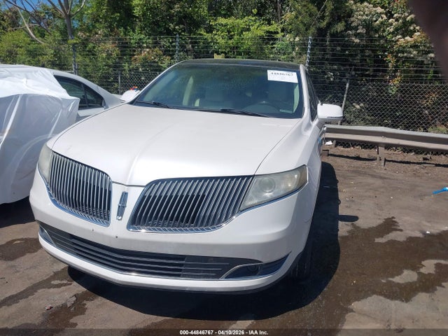 Lincoln MKT