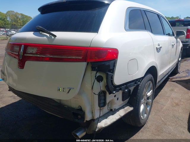 Lincoln MKT