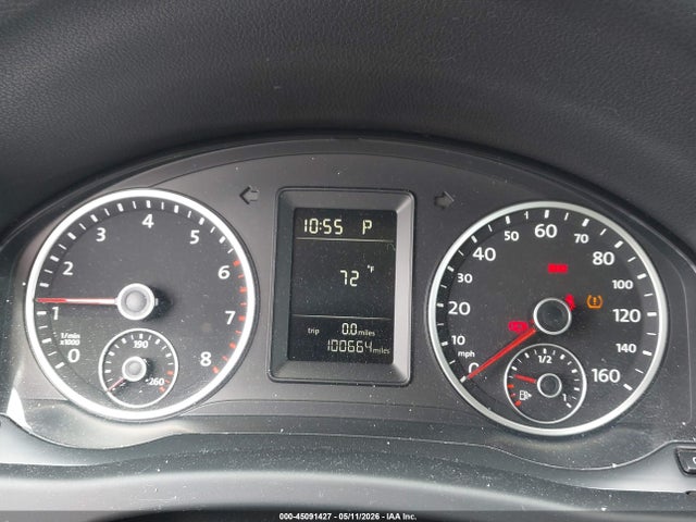 Volkswagen Tiguan S