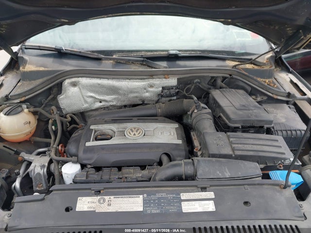 Volkswagen Tiguan S