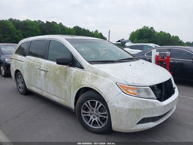Salvage Honda Odyssey Image