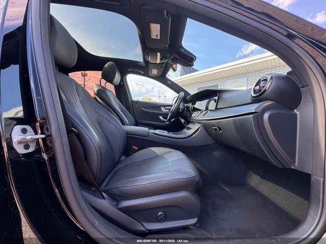 Mercedes-Benz E-Class 4matic