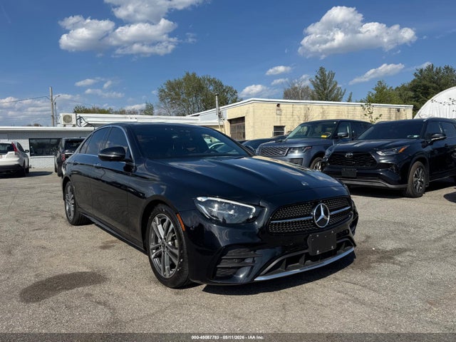 Salvage Mercedes-Benz E-Class Image