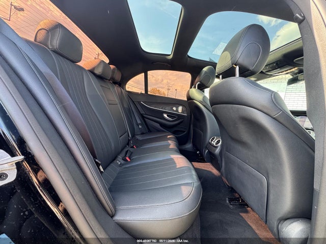 Mercedes-Benz E-Class 4matic
