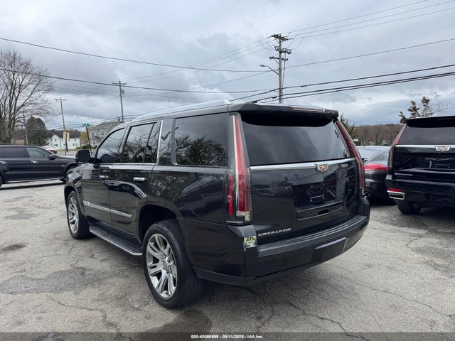 Cadillac Escalade Luxury