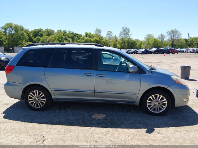 Toyota Sienna Xle