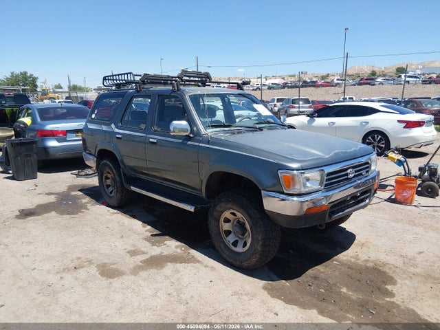 Salvage Toyota 4Runner Image