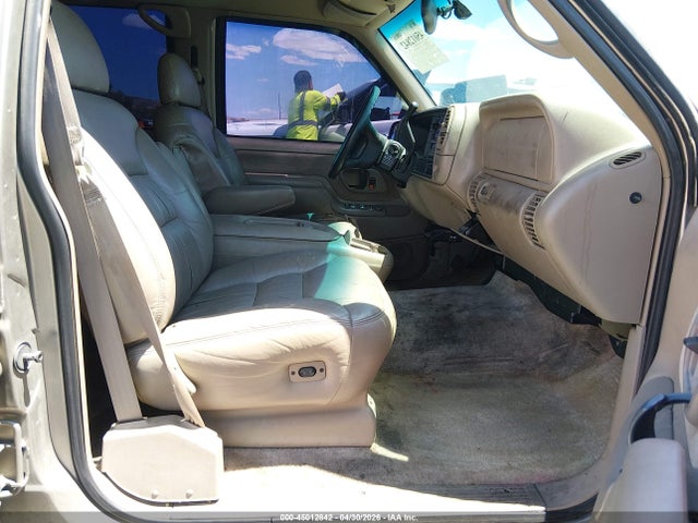 Chevrolet Suburban 1500 Lt