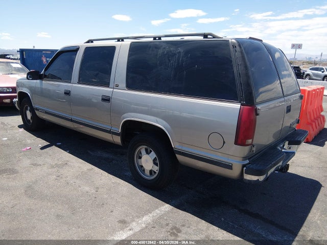 Chevrolet Suburban 1500 Lt