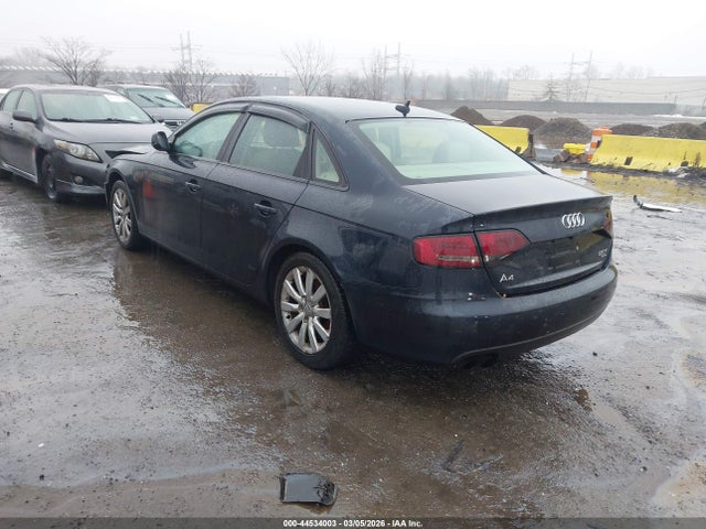 Audi A4 2.0t Premium