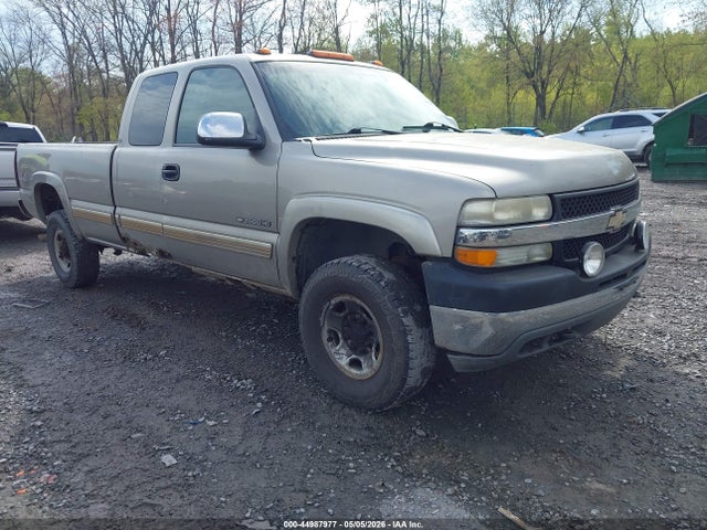 Salvage Chevrolet Silverado 2500 Image