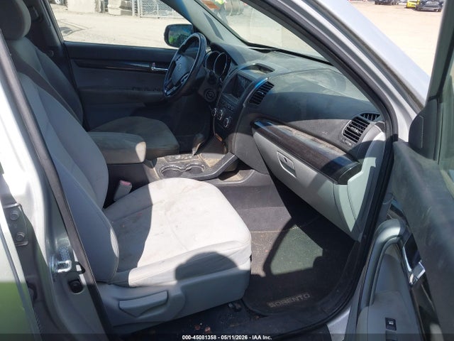 Kia Sorento Lx V6