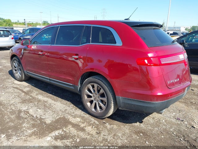 Lincoln MKT
