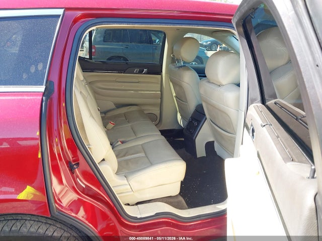 Lincoln MKT