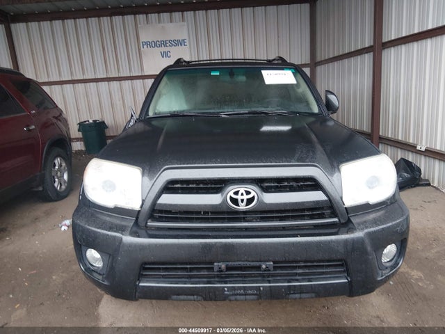 Toyota 4Runner Limited V6