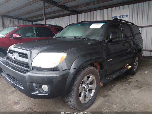 Toyota 4Runner Limited V6