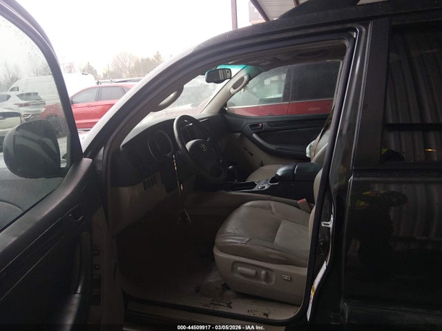 Toyota 4Runner Limited V6