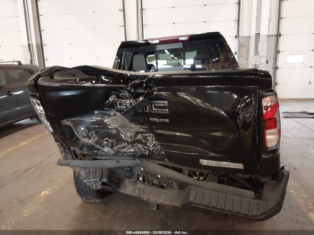 GMC Sierra 1500 4wd  Short Box Elevation With 3sb