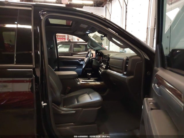 GMC Sierra 1500 4wd  Short Box Elevation With 3sb