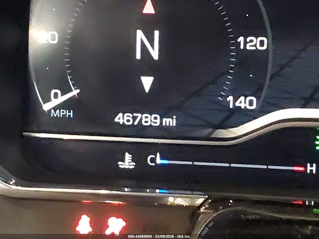 GMC Sierra 1500 4wd  Short Box Elevation With 3sb