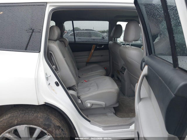 Toyota Highlander Limited
