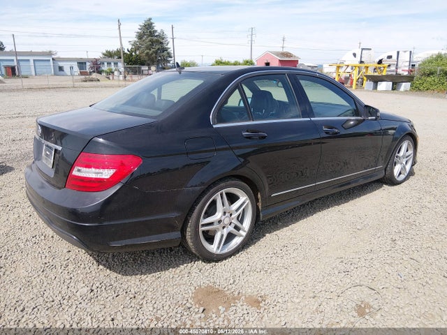 Mercedes-Benz C-Class Sport