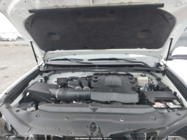 Toyota 4Runner Sr5