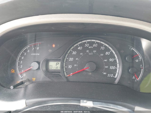 Toyota Sienna Le V6 8 Passenger