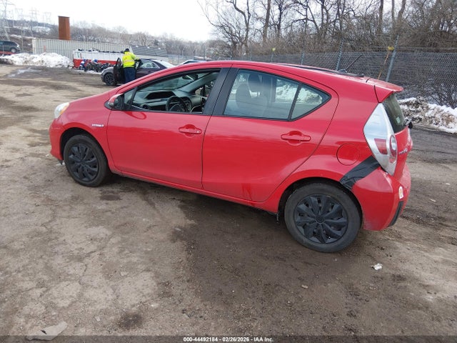 Toyota Prius c Two
