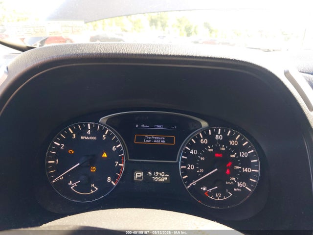 Nissan Pathfinder S