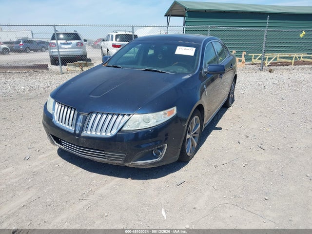 Lincoln MKS