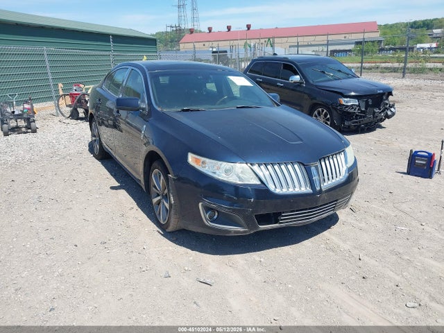 Salvage Lincoln MKS Image