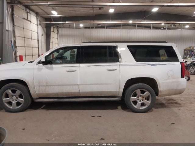 Chevrolet Suburban Lt