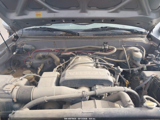 Toyota Tundra Sr5 V8