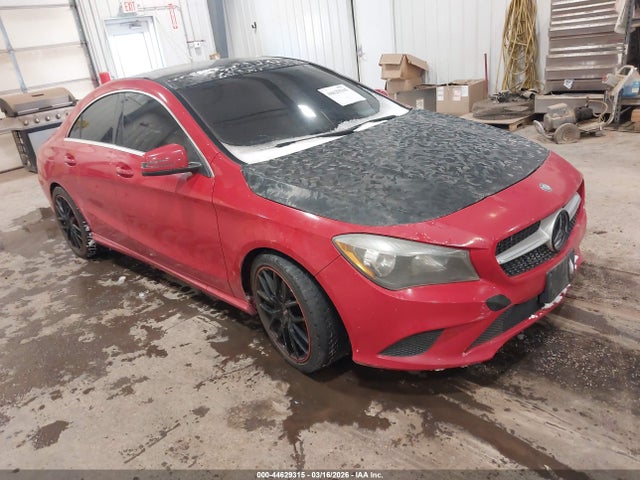 Salvage Mercedes-Benz Cla-class Image