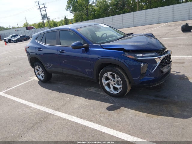 Salvage Chevrolet Trax Image