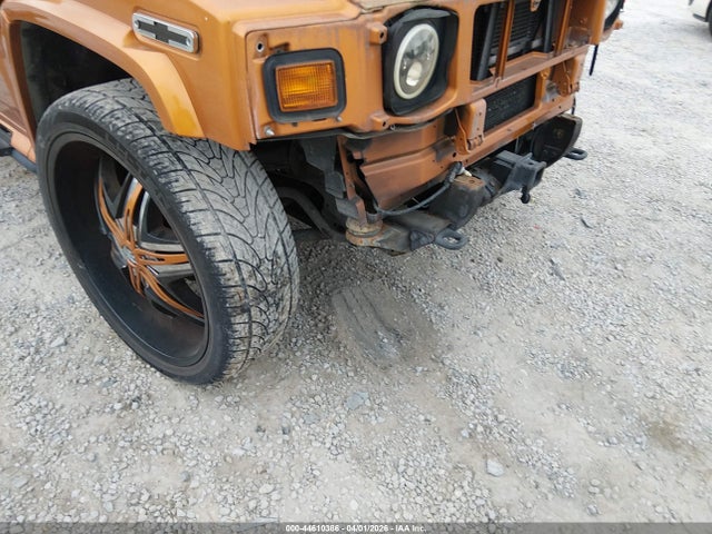 HUMMER H2