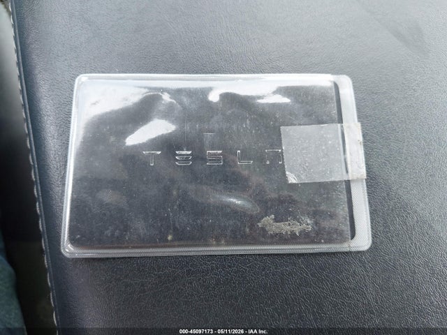 Tesla Model 3 Standard Range Plus Rear-wheel Drive