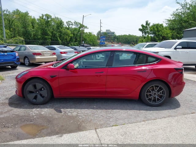 Tesla Model 3 Standard Range Plus Rear-wheel Drive