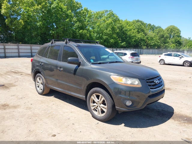 Salvage Hyundai SANTA FE Image