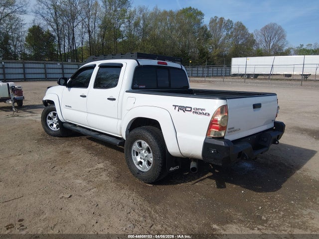 Toyota Tacoma Base V6