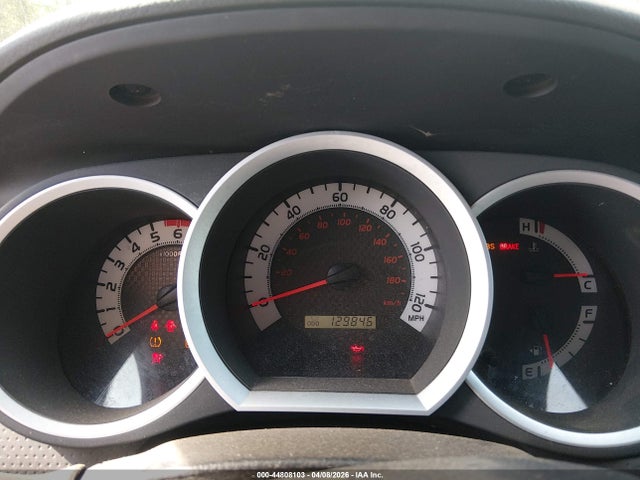 Toyota Tacoma Base V6