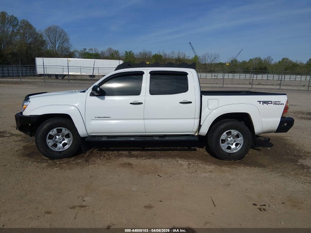 Toyota Tacoma Base V6