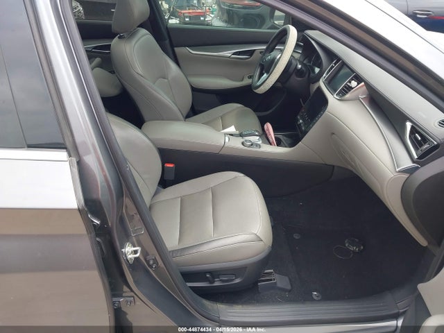 INFINITI Qx Luxe
